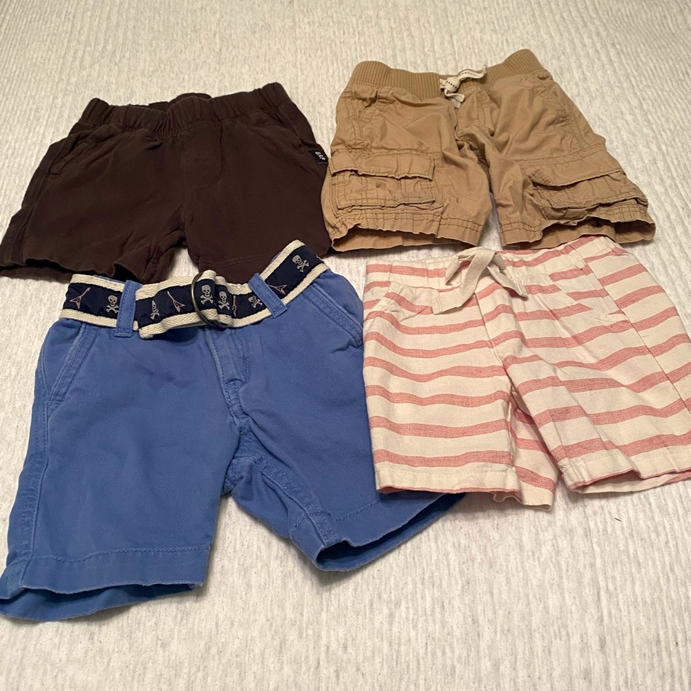 Baby GAP & Old Navy Shorts Lot Size 12-18 Months